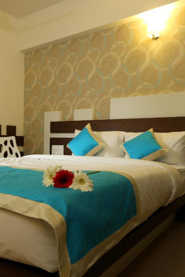 Moriz Inn Mysore Buitenkant foto