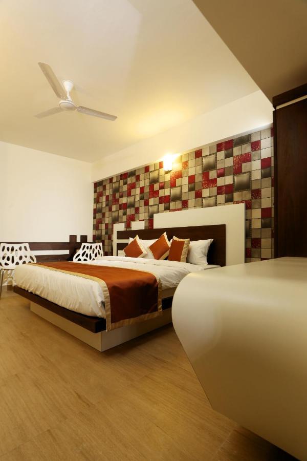 Moriz Inn Mysore Buitenkant foto
