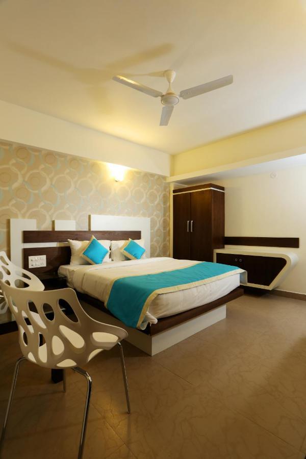Moriz Inn Mysore Buitenkant foto
