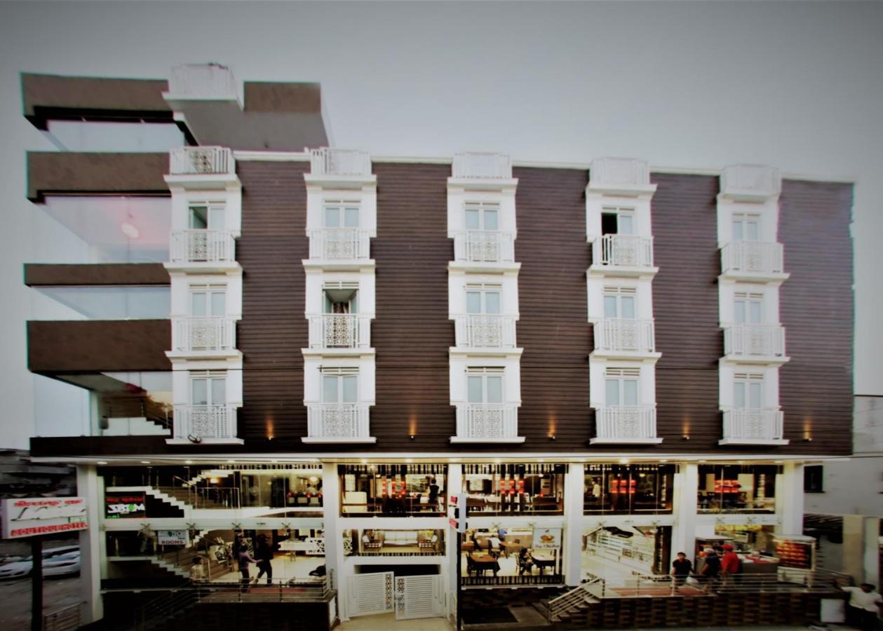 Moriz Inn Mysore Buitenkant foto
