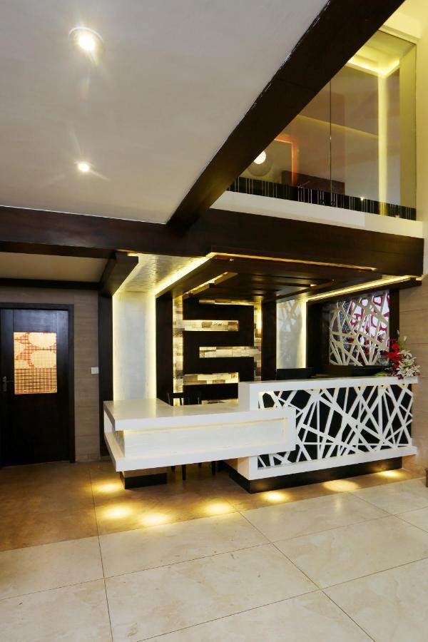 Moriz Inn Mysore Buitenkant foto